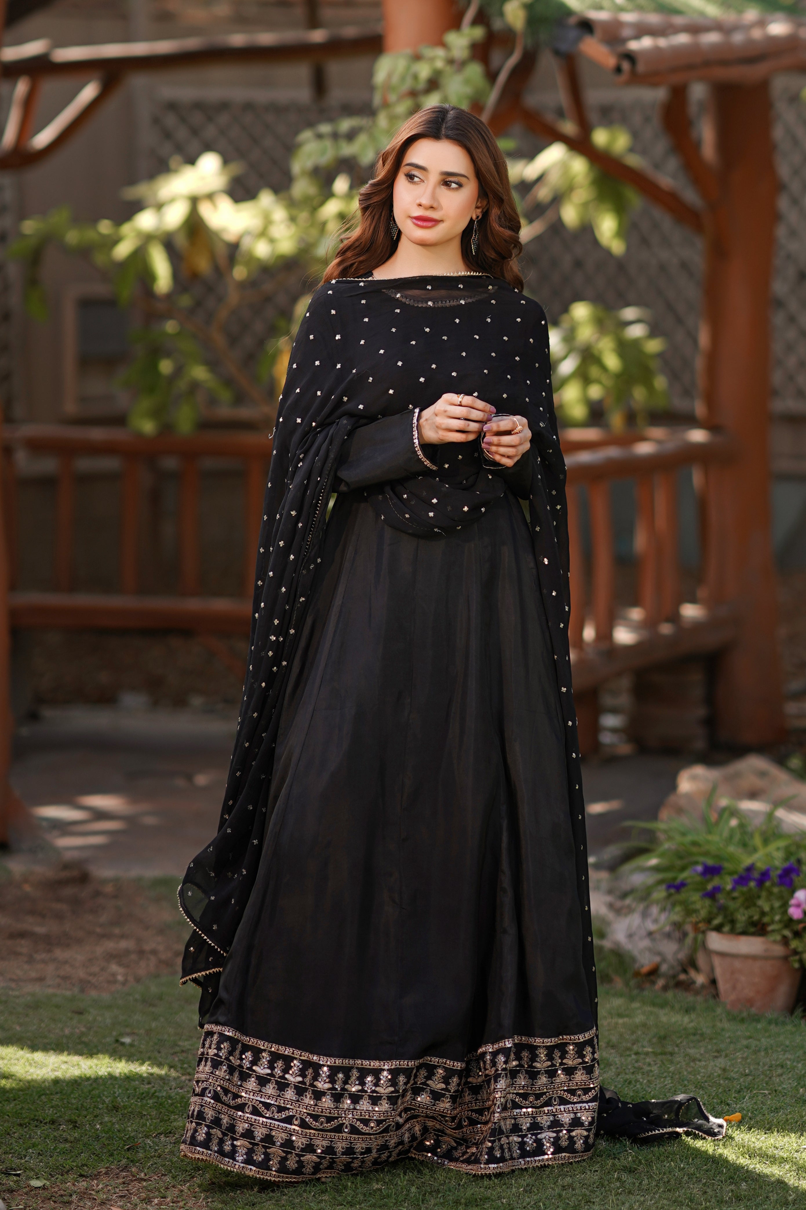 Noya - Stitched 2 Pcs