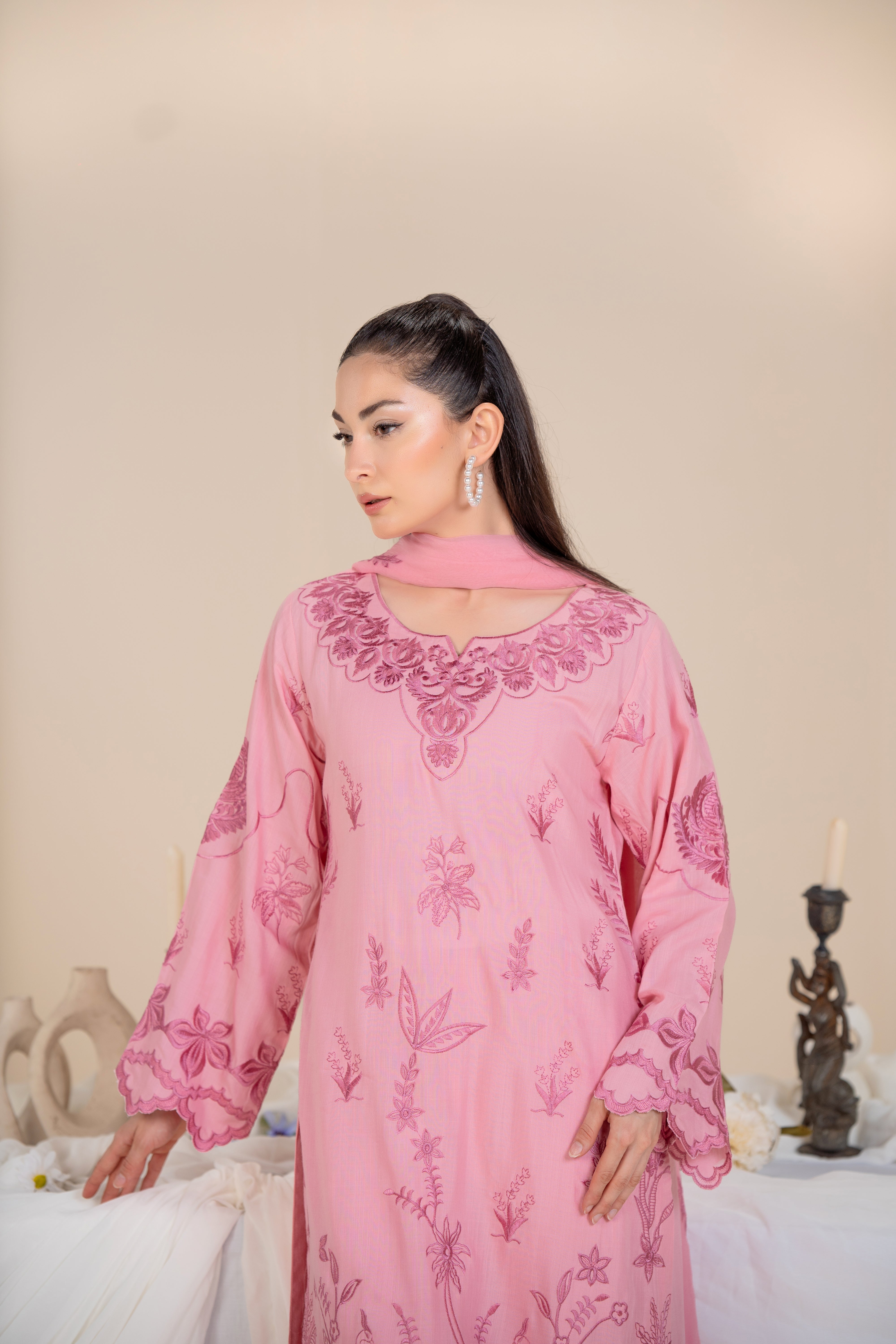 Dahlia - Stitched 3 Pcs